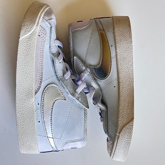 Nike Blazers - Picture 1 of 6
